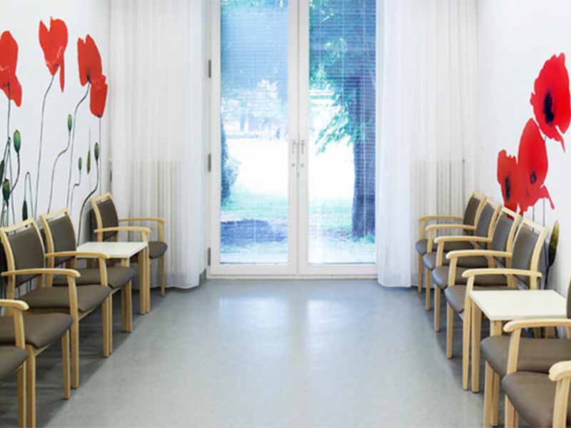 mvz-strahlentherapie-gegen-krebs-berlin-foto-wartezimmer